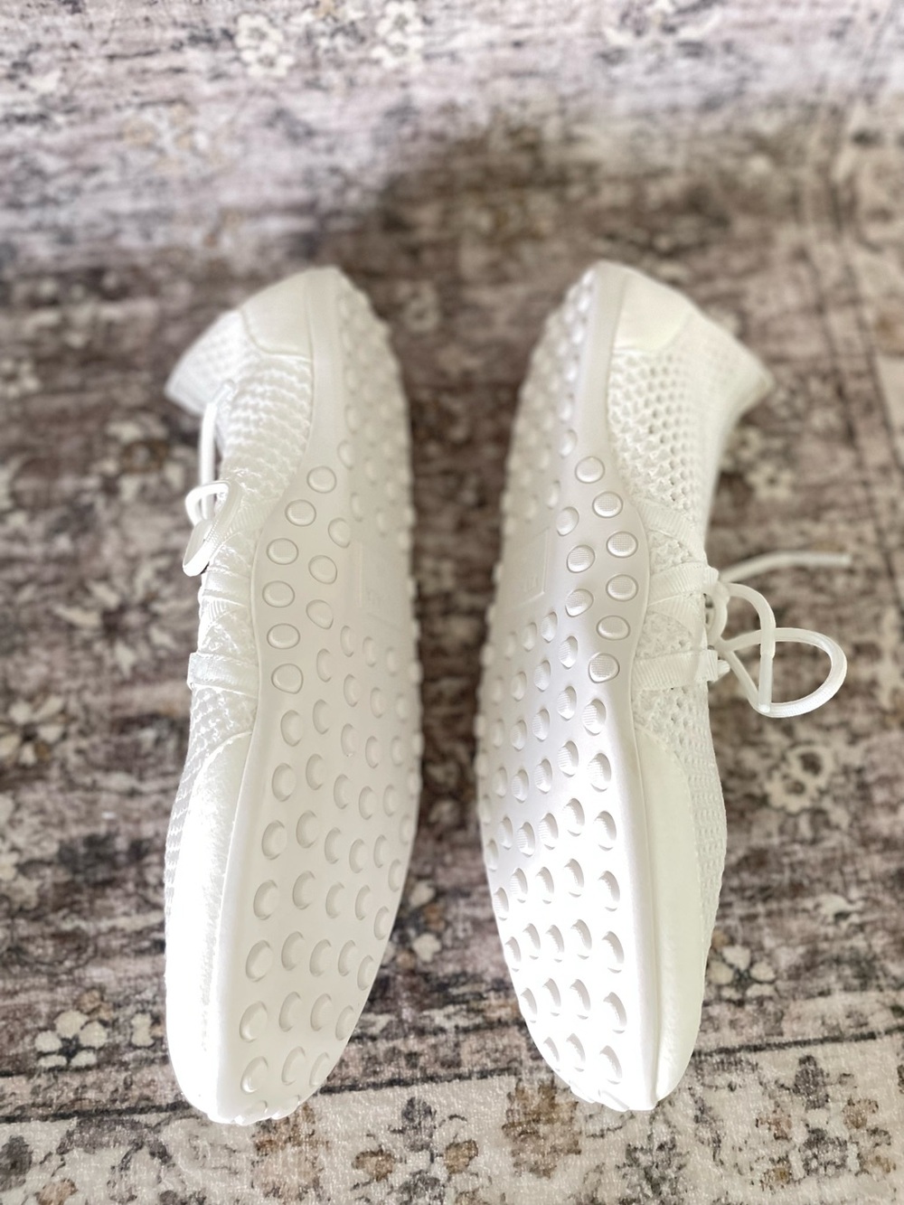 Vivaia Cecily White Mesh Ballet Sneaker Sneakerina Size 10.5 - Picture 3 of 14